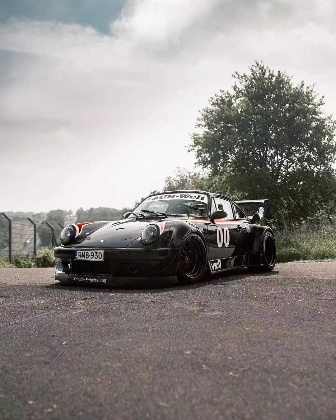 中井启和他的rwb,大尾翼大宽体的保时捷,这么改装需要几步?