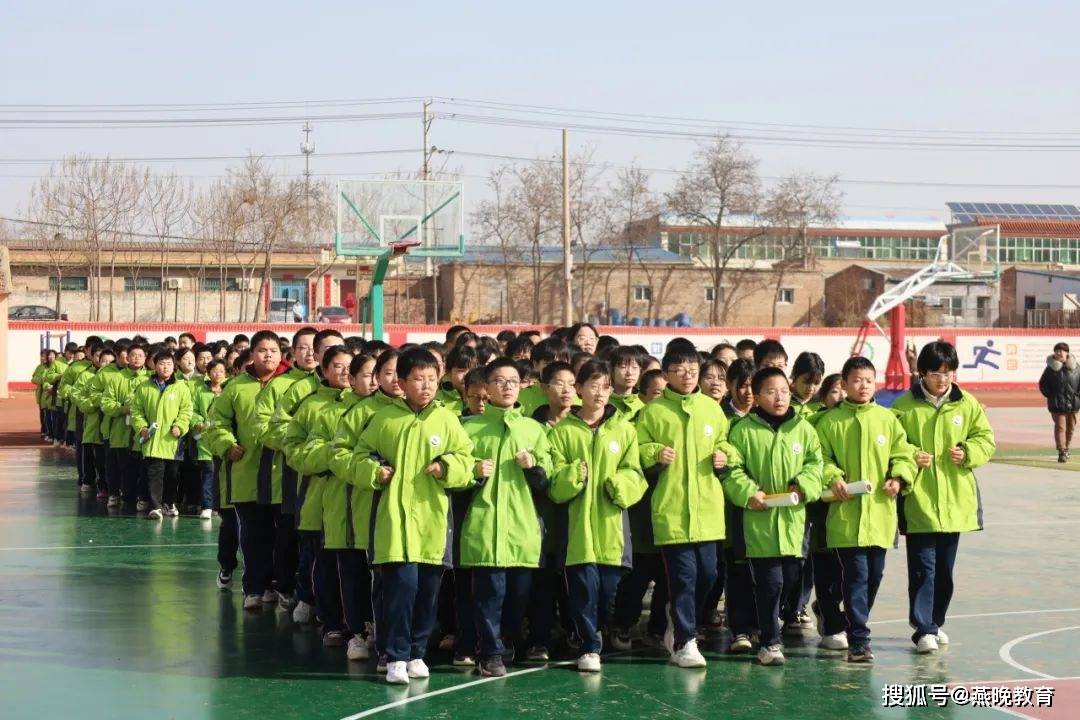 武邑二中运动点燃激情校园别样风采