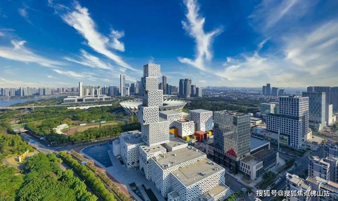 佛山新城cbd云集摩天地标