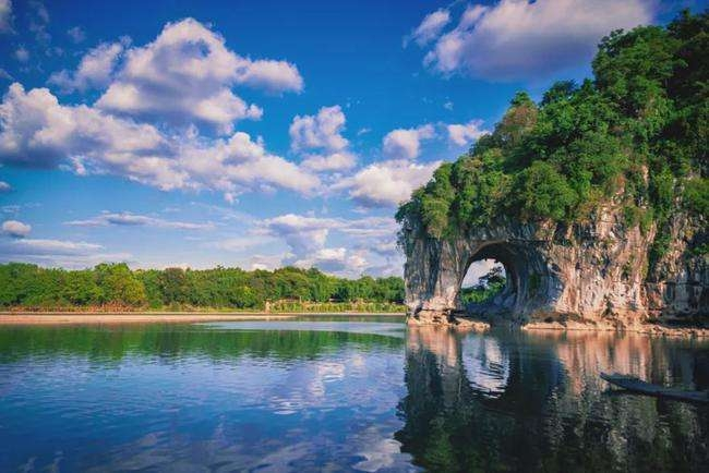 广西象鼻山旅游四天价格多少广西西遇龙河4天旅游最佳路线