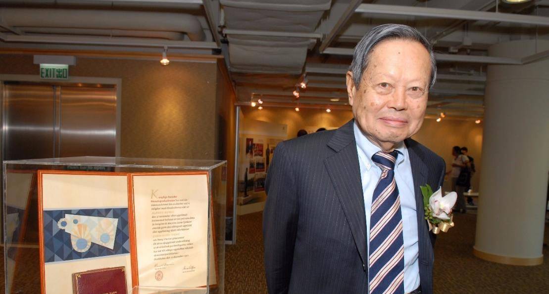 原创杨振宁是目前顶级的科学家那他究竟有什么伟大的成就呢