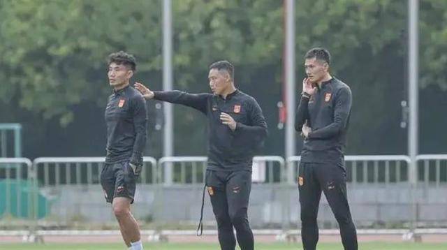 付波将出任技术总监,这个职位对他来说既是挑战也是机遇,他的经验和