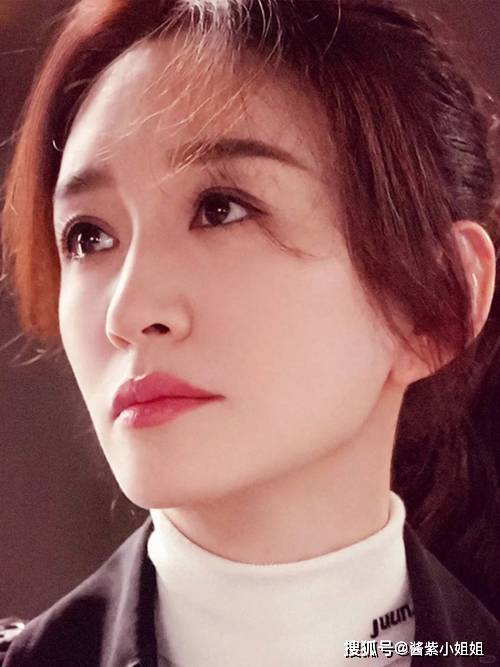 惊艳绝伦李小冉写真大片曝光魅力无法抗拒