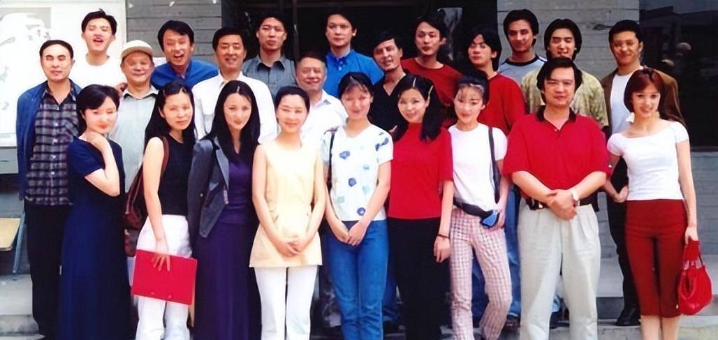 陈建斌自负傲慢的瓜吴越躲过一劫蒋勤勤就可惜了