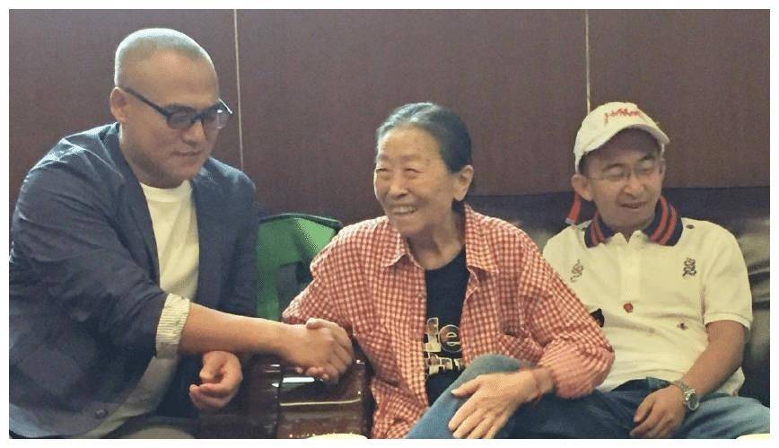 丑娘张少华人丑心更丑年轻时做下恶事晚年孤独终生