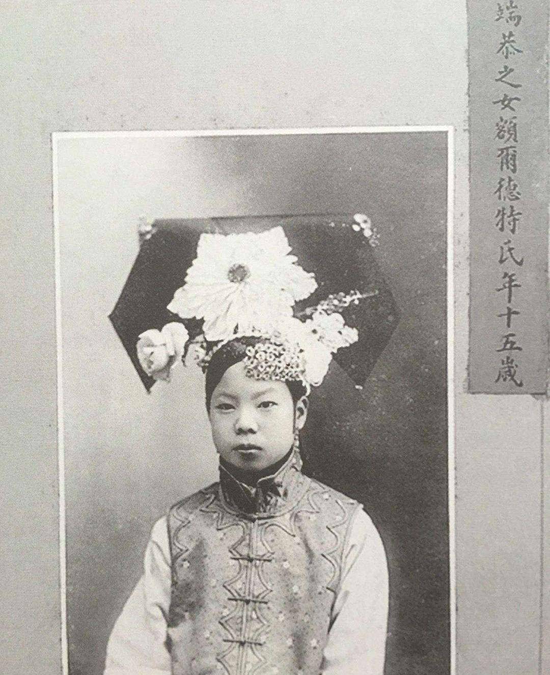 原创溥仪最爱的女人短短五年相伴却将她的照片贴身存放了一生