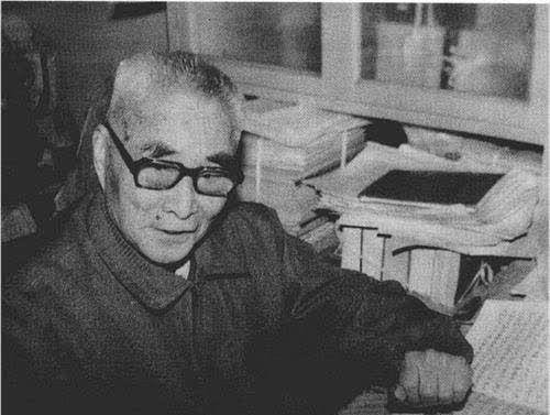 蔡若曙国军中将黄维妻子苦等丈夫27年团聚不久为何投河自尽