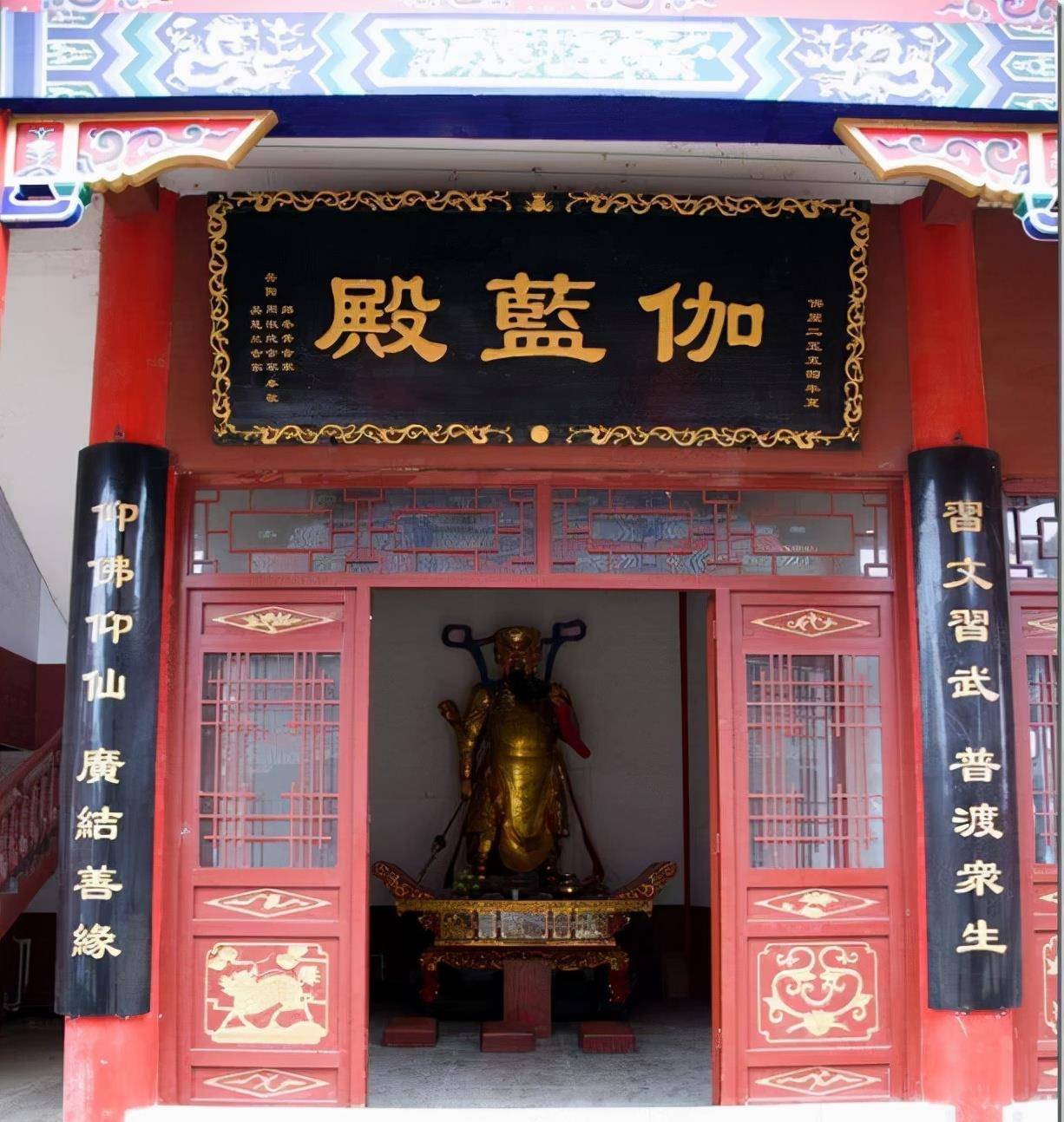 原创朱元璋问少林寺方丈朕需要跪吗方丈回答了8个字化解杀身之祸