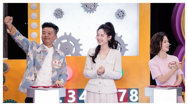 严尚嘉超越刘心悦成为星光大道与开门大吉的主持人