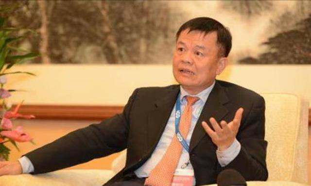 原创曾经的三兄弟后来兵戎相见三大巨头只活下tcl历史令人唏嘘