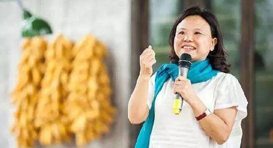浙江女首富何巧女身价300亿赴美豪捐96亿却在国内欠债200亿