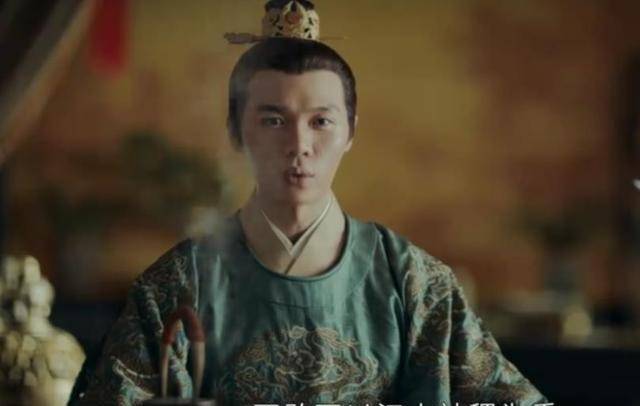 后来朱权就用了谋略,朱权利用自己之前的影响力煽动了大宁卫所的明军