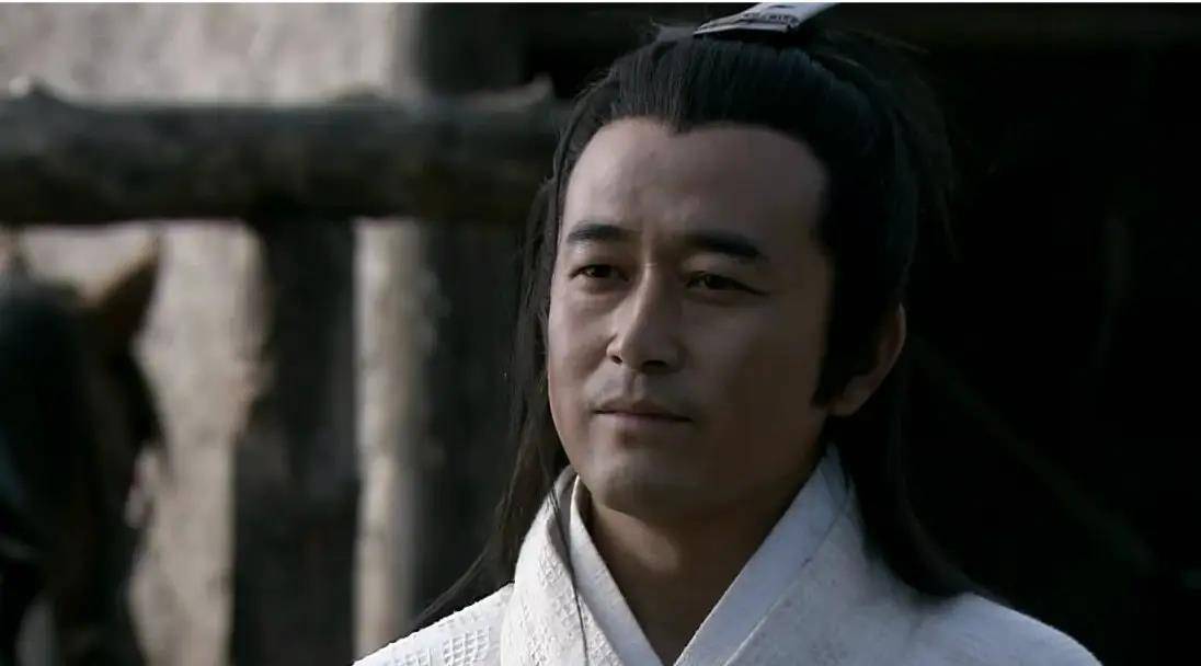 先后迎娶七位媳妇,横扫天下诸侯却被活活入土的霸主_晋国_里克_周成王