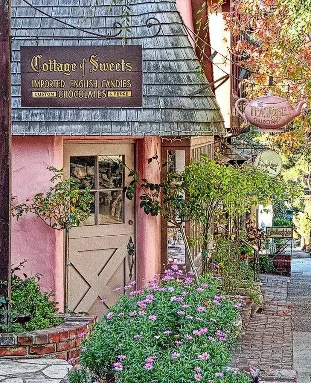 温暖的小店等待温暖的人