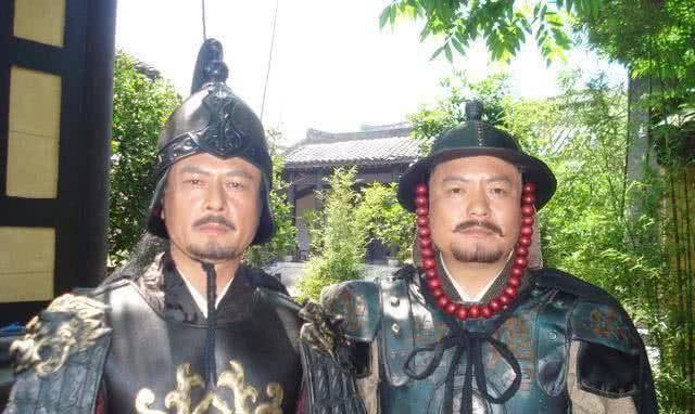 朱元璋你儿子剑法不错次日将军提儿子人头来见随后拔剑自刎