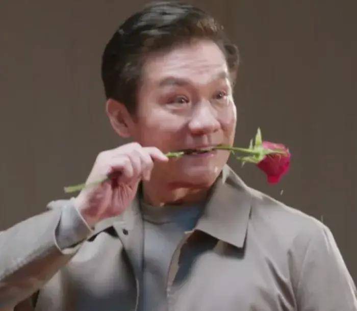 《江河日上》里面几乎每个角色都是影视界有头有脸的演技派和大腕,哪