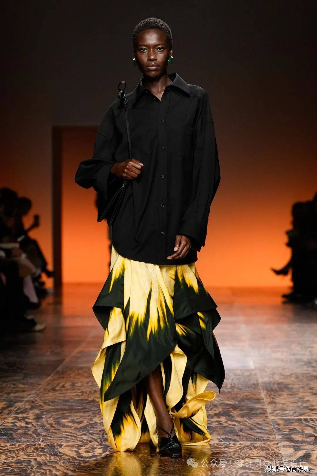 看着就养眼bottegaveneta2024秋冬系列静奢风席卷而来