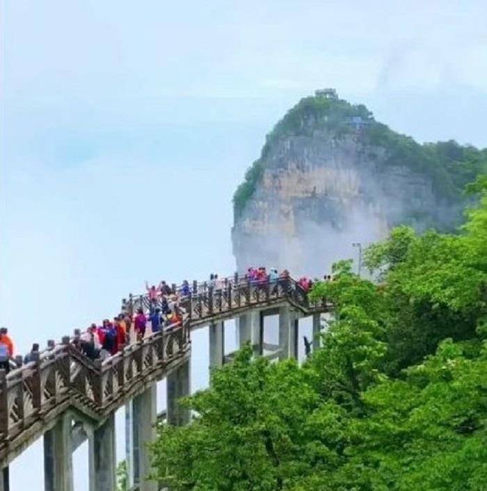到湖南张家界旅游一个星期一般要花费多少钱 到湖南旅游一个星期一般