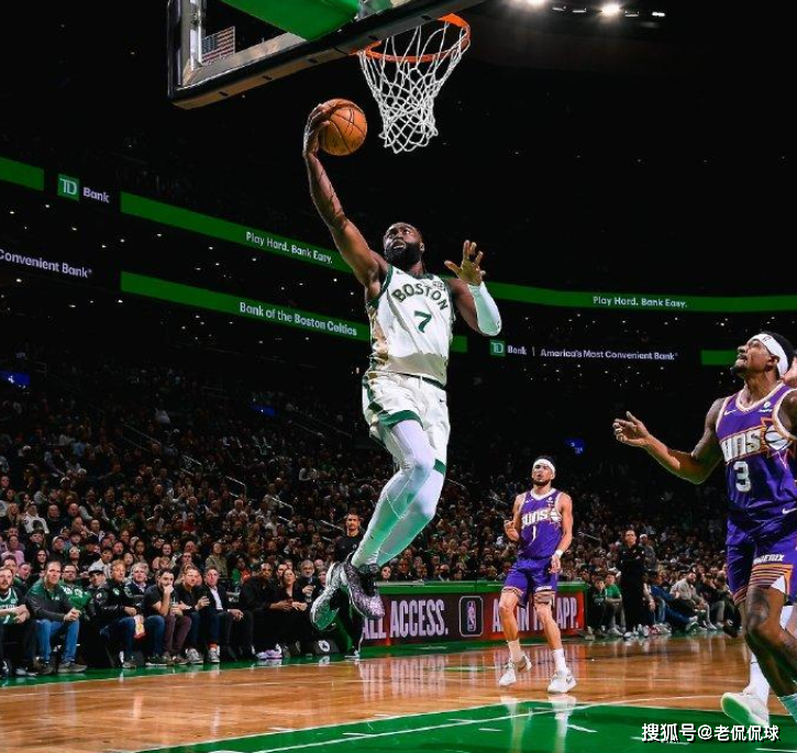 原创狂轰63108双探花打疯了布克复出尴尬杜兰特不能再固执了