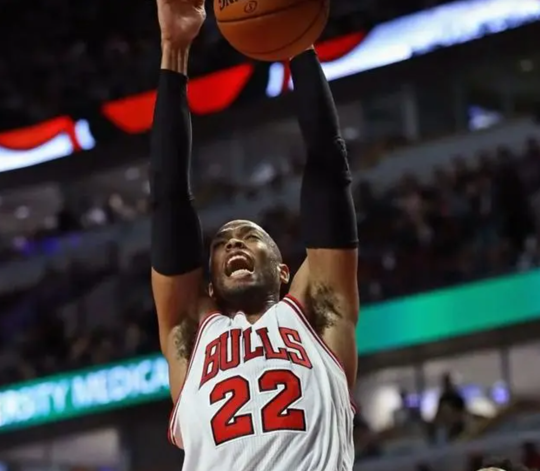 原创隔扣韦德罗斯保镖归来差点当助教了