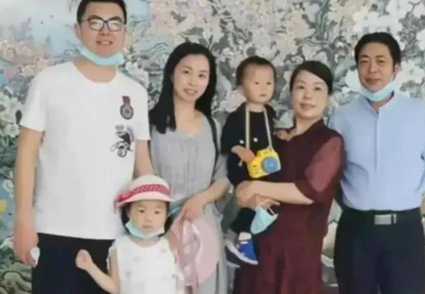 脏话风波后田静回应郭威郁闷,感慨一家身不由己,小人物夹缝生存