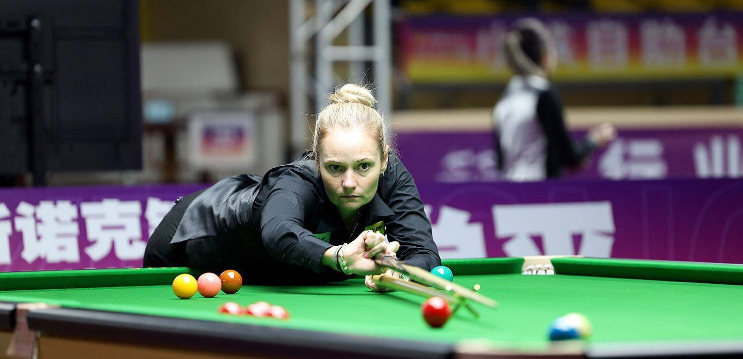白雨露5-3逆转女皇埃文斯,连续两年打进世锦赛决赛_斯诺克_比赛_小白
