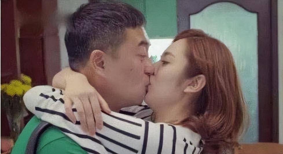 原创她把胡歌亲到吐把张嘉译的嘴吻到肿人送外号吻戏一姐