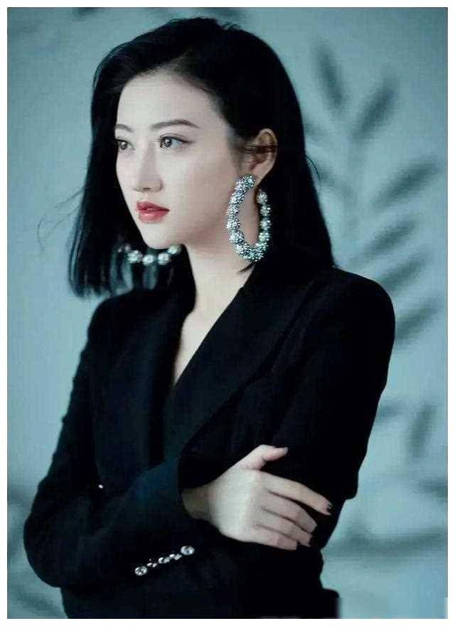 景甜依旧清新绽放人间富贵花魅力触动心灵
