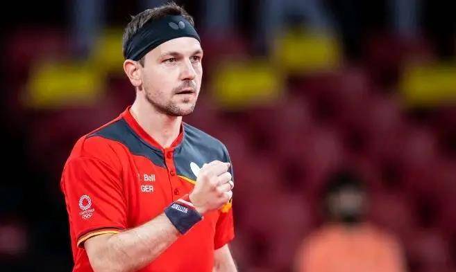 淘汰樊振东后13波尔落败19岁林诗栋遭网暴窝里横输球输人