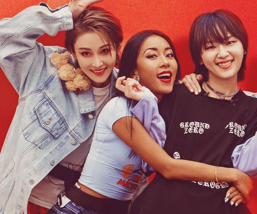 李菲儿头都歪了,张柏芝撞脸宋祖儿_姐姐_江映蓉_网友