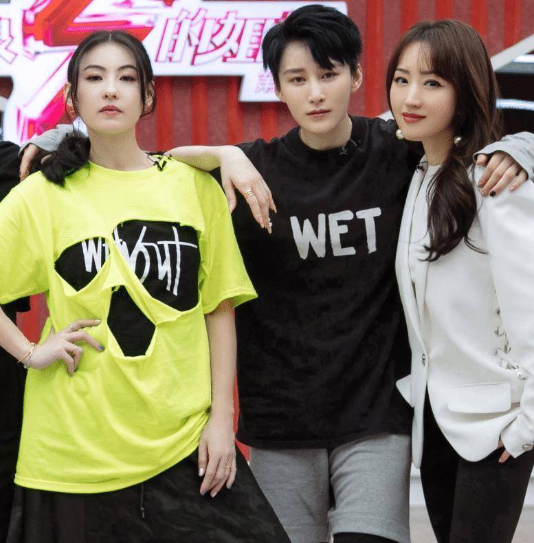 浪姐2练习室大片曝光李菲儿暴露身高缺陷那英舞姿像做法