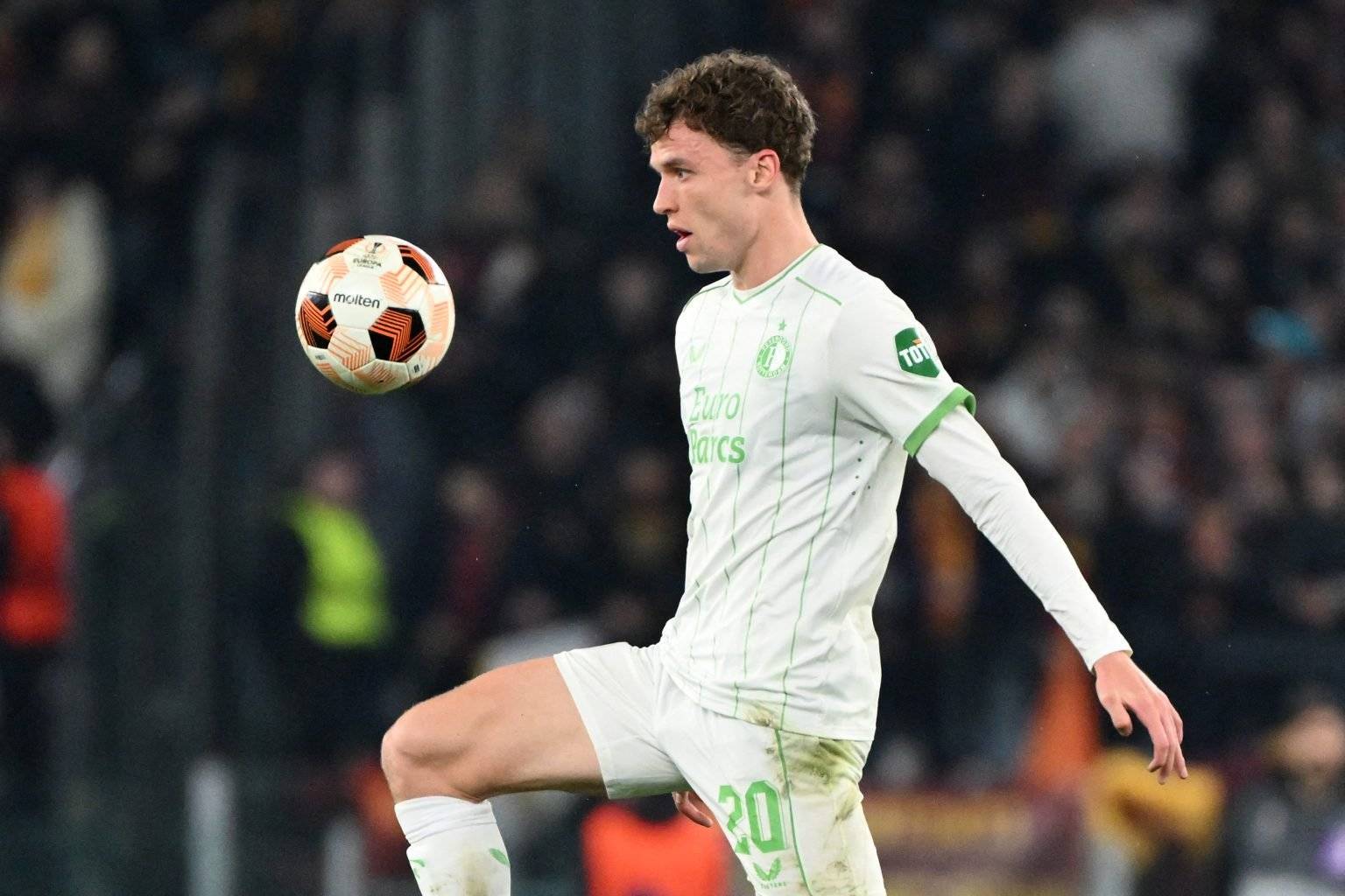 荷兰24岁天才搭档德容,征战2024欧洲杯_德科_巴塞罗那_球员