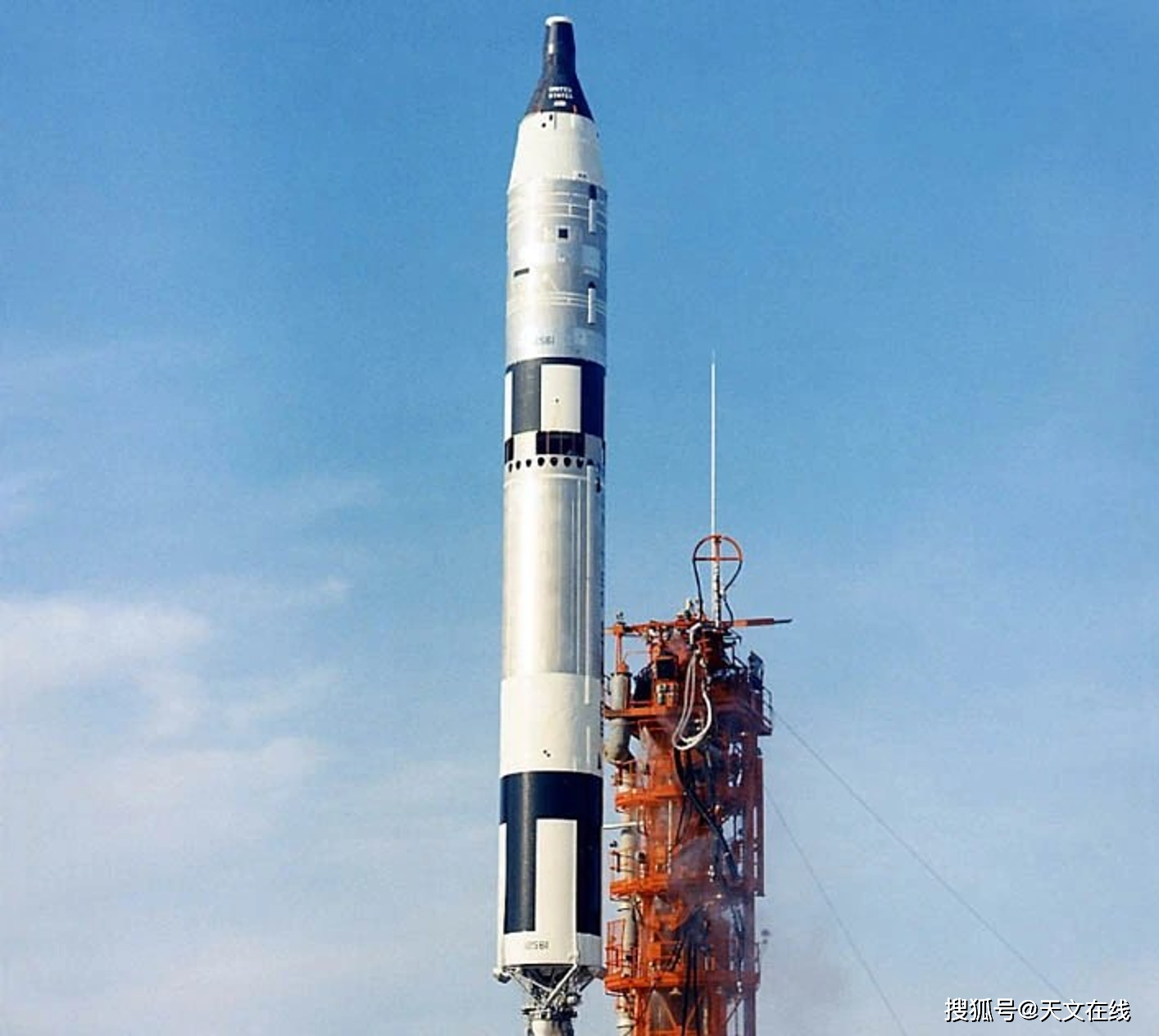 美国宇航局的双子座6号在1965年12月12日发动机点火后约1.5秒流产.