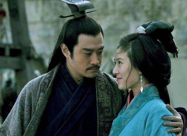 原创周瑜36岁英年早逝年仅28岁的小乔貌美如花与谁共度下半生