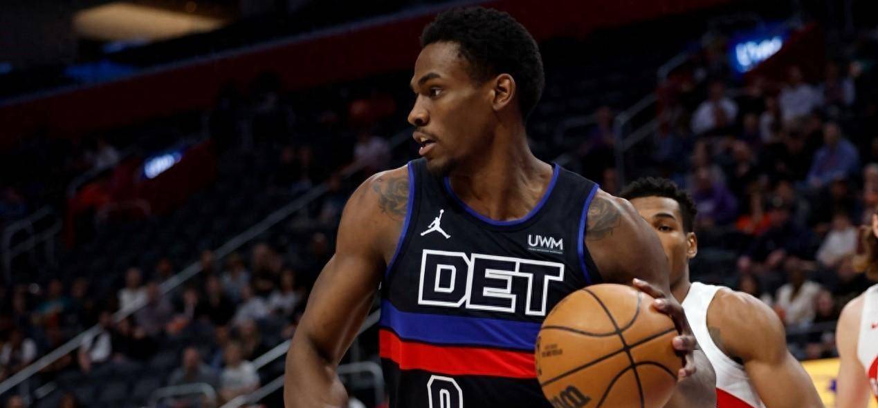 22年13号秀30分钟轰20 20,活塞终于摆脱垫底困境_杜伦_比赛_进步