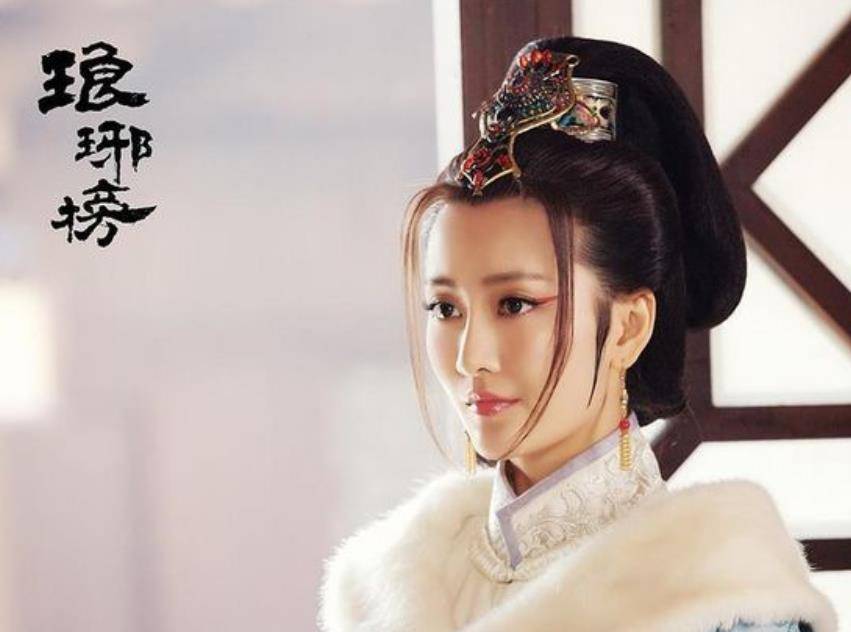 原创女明星有多没分寸感张雪迎秦俊杰同喝一碗汤鬼鬼要杜江亲额头