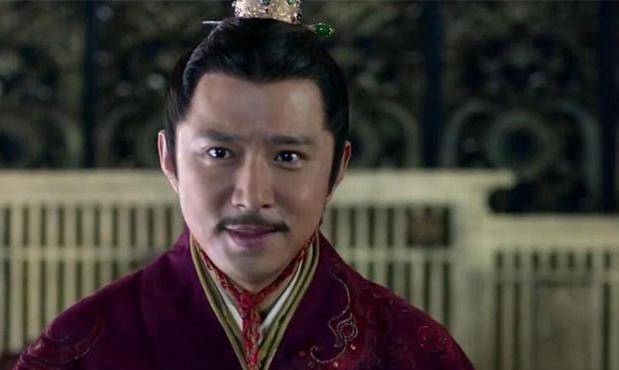 面对废柴皇帝,四位辅政大臣与刘义符之间的隔阂矛盾逐渐加深,最后走