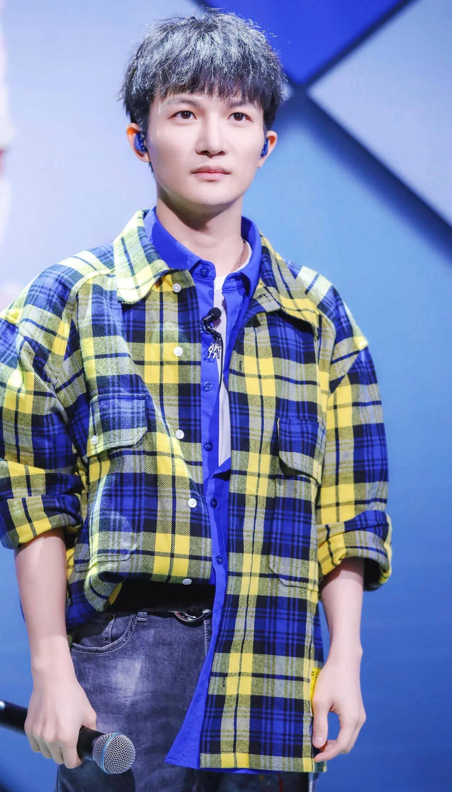 周深:实力说话,非营销炒作-孙楠力挺周深成功之道_音乐_才华_的发展