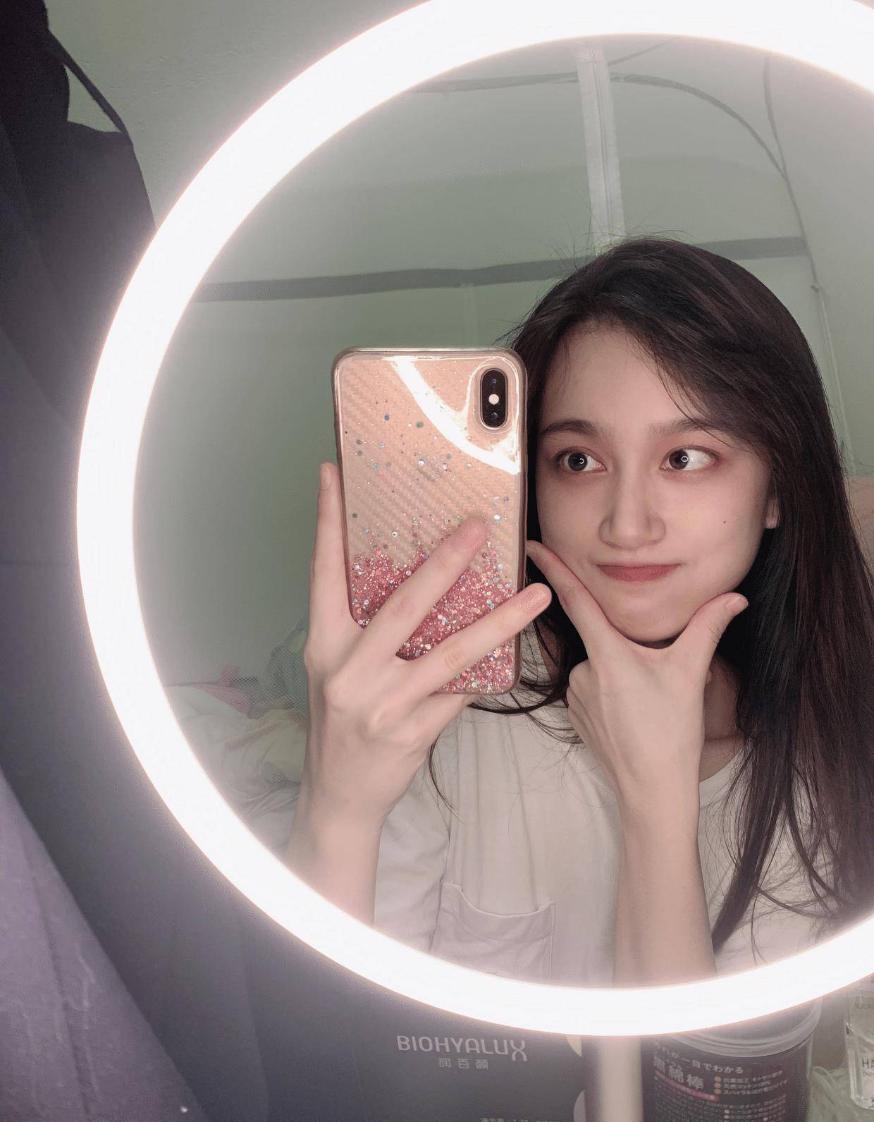 新晋"网红"非它莫属,精致女孩的化妆神器,来做个