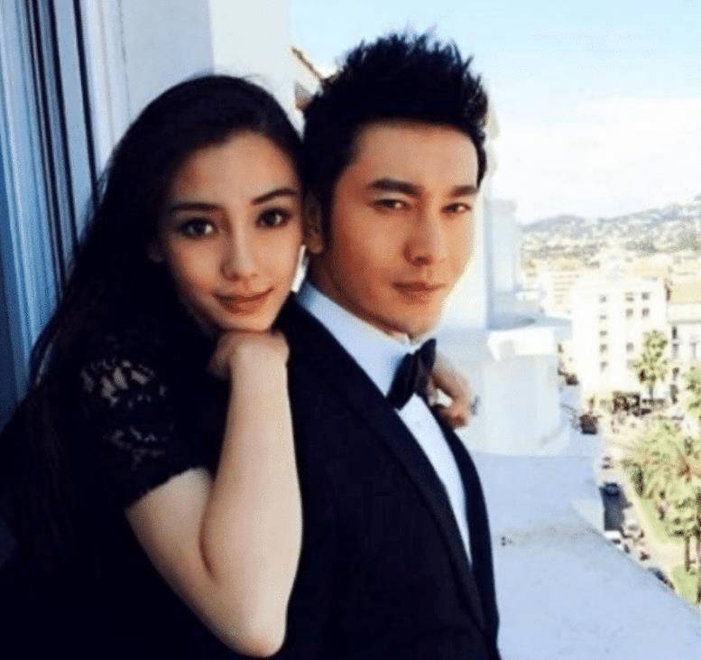 原创微博之夜搞事情帝国三小只世纪同台黄晓明baby是否婚变很显然