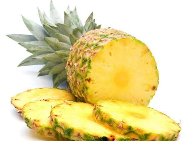 它是天然"降压果",高钾低钠,消积开胃,别不懂吃_菠萝_虾仁_红椒