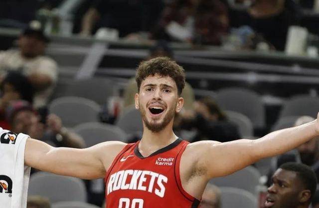 泰伦卢挑战与机遇并存快船队的冠军梦想交由谁执掌