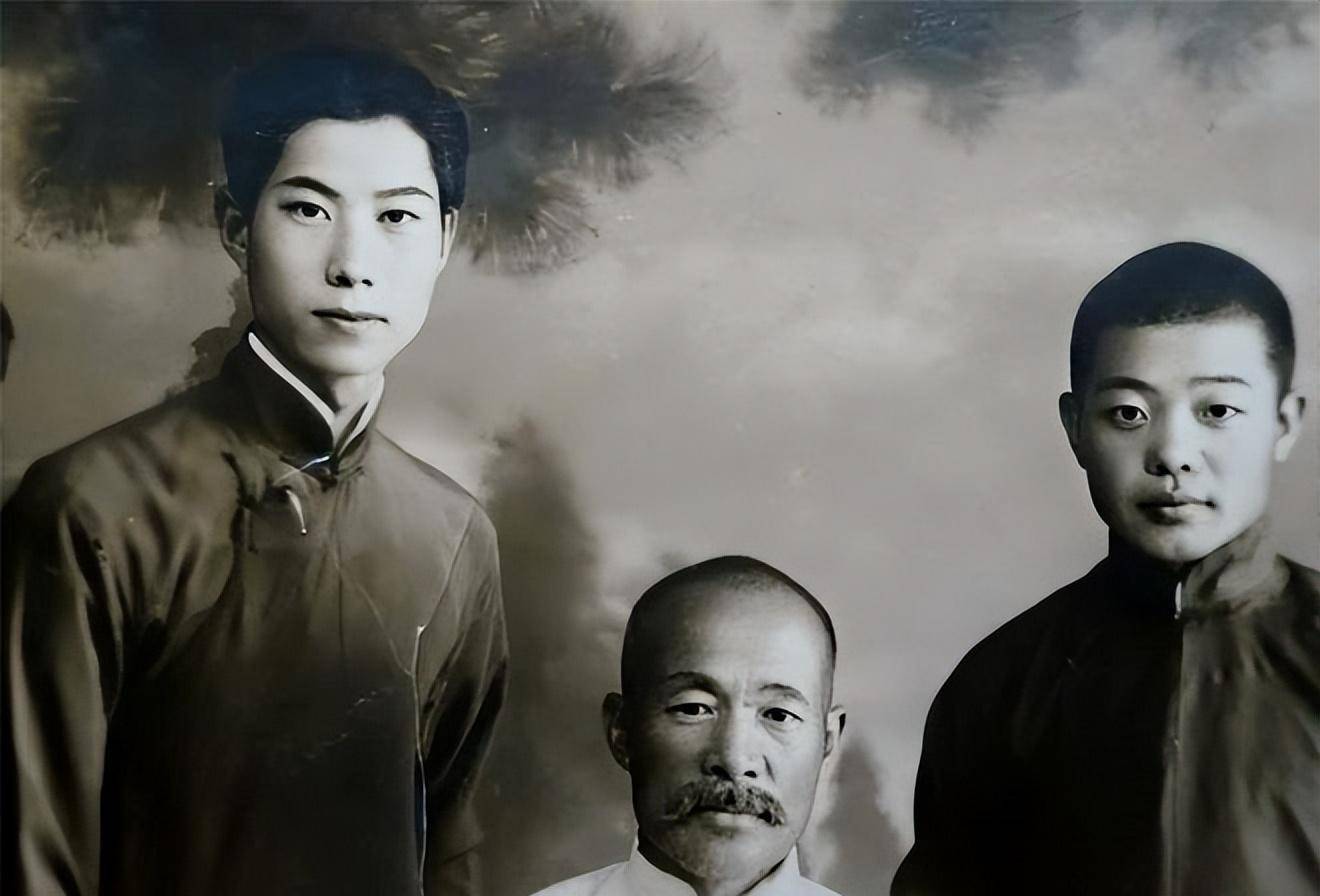 原创为试探杜月笙林桂生奖励他2000元他却用这两千元改写人生