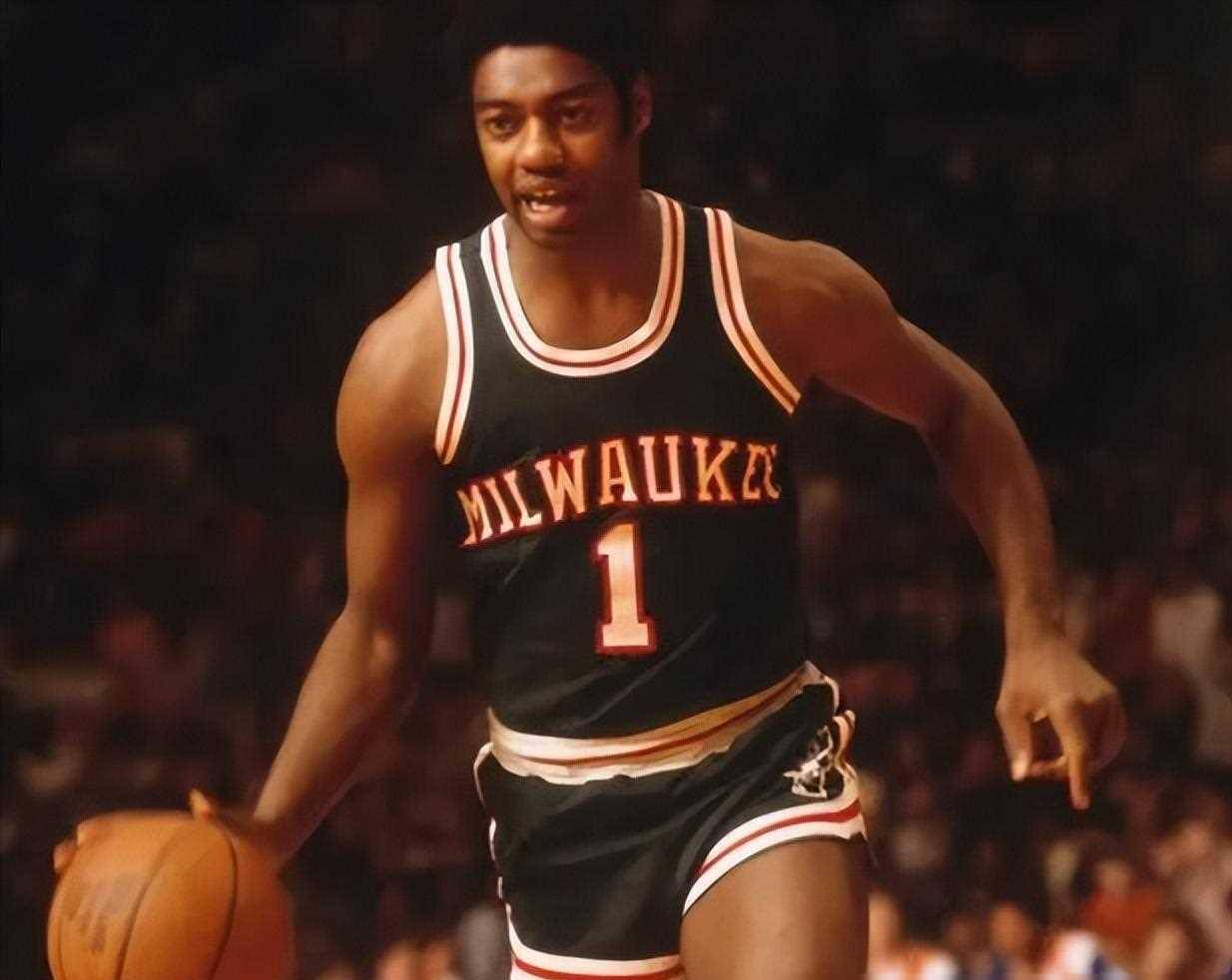 nba史上仅6人达此成_基德_历史_詹姆斯