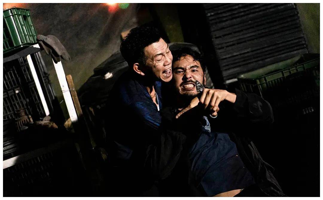 三害》被捧太高,能成为黑马,吃了多少"尺度"的红利_陈桂林_电影_内地