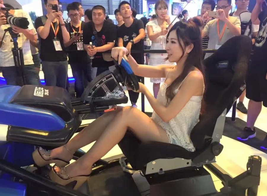 远古级女神小苍晒美照40岁回春宛如少女网友怎么变这样了