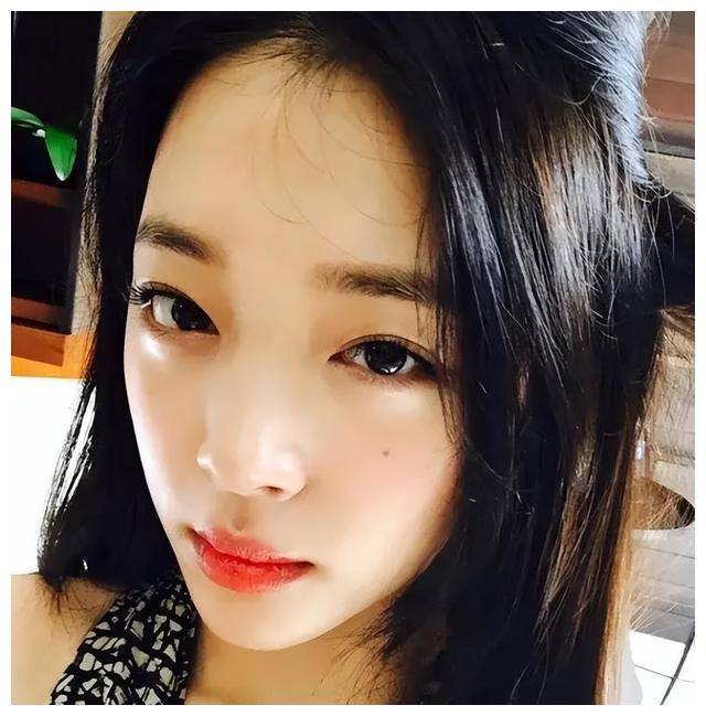 绝美写真集,女神魅力全揭秘!_真相_谎言_表演