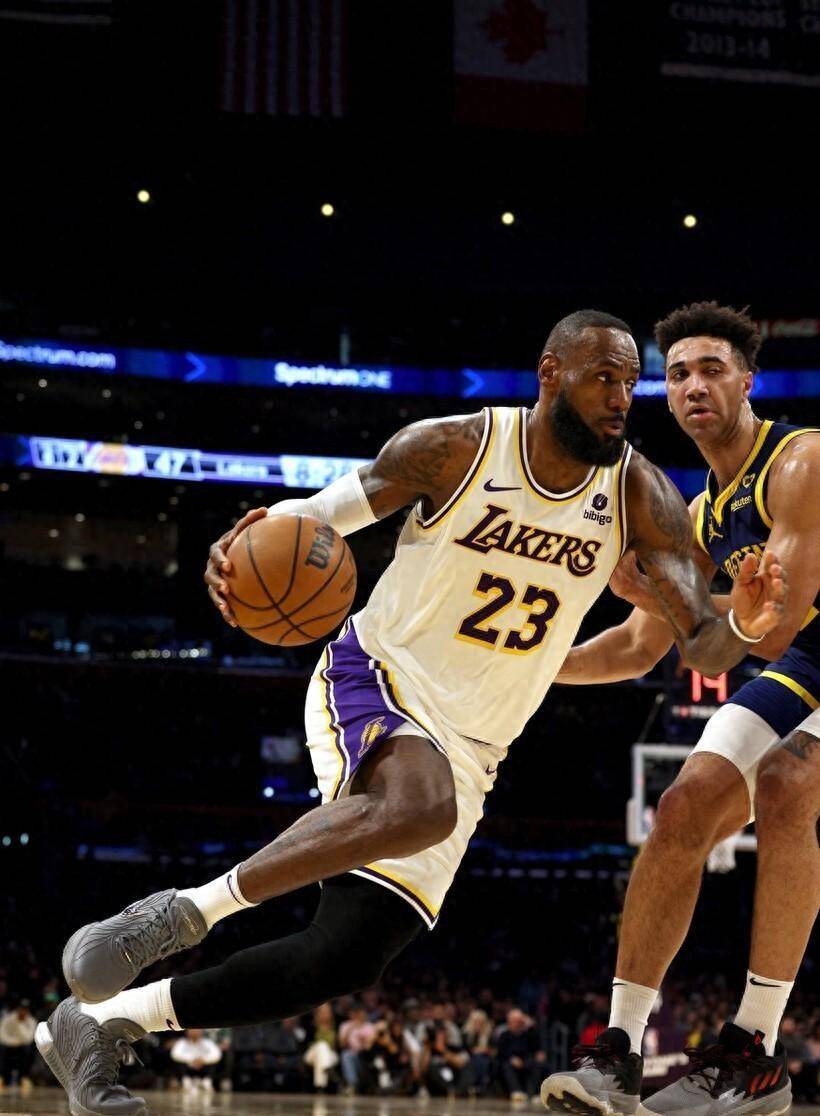 詹姆斯40 8 9,库里31 6 5,湖人121:128勇士_篮板_助攻_比赛