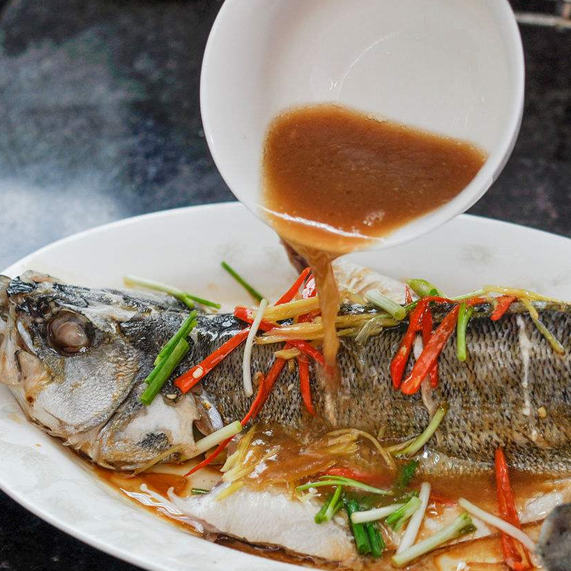 鲈鱼蒸多久最好?不少人做错了,难怪蒸出的鲈鱼又老又腥_美味_时间_时