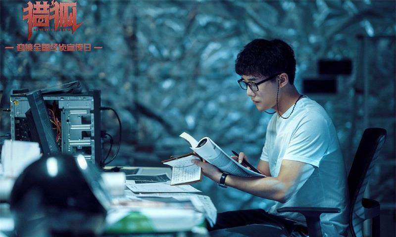 原创章涛用行动告诉我们一名合格的演员是什么样的